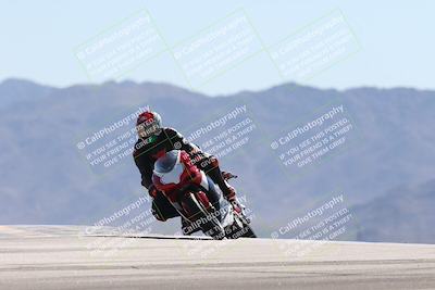 media/Oct-13-2025-Moto Forza (Mon) [[a66d839500]]/3-B Group/Session 4 (Turn 9)/